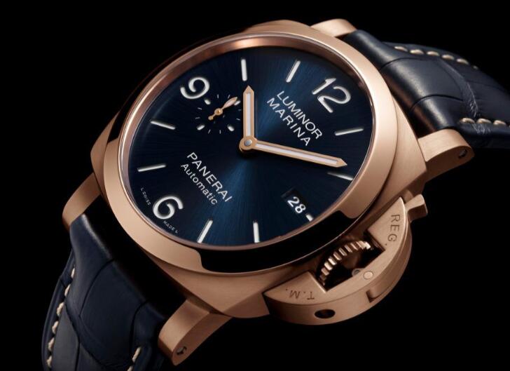Forever duplication watches online have charming luster.
